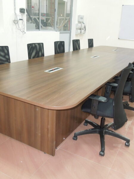 conference-tables-for-corporate-offices